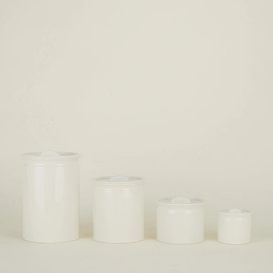 Golden Linen Larder Crock in Ivory ceramic with lid